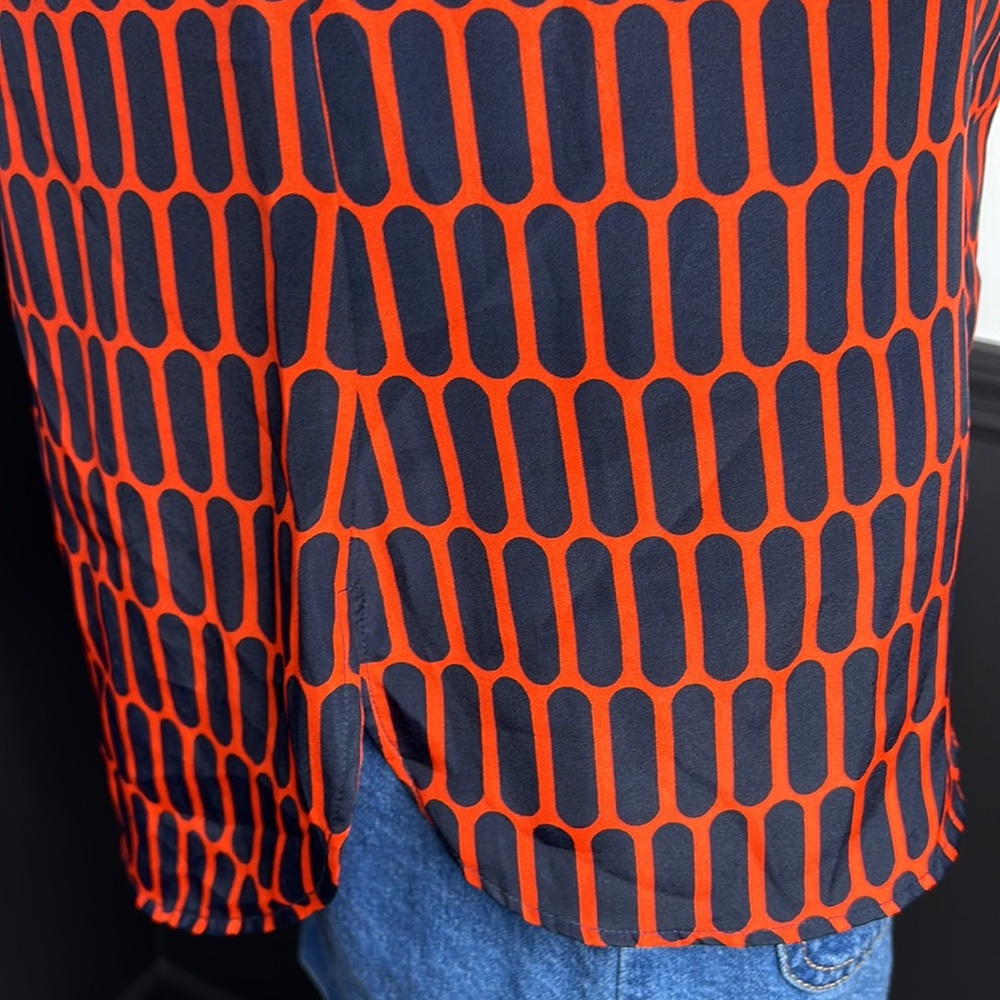 Michael Kors Printed Button Up Tanktop Size 2 - image 6